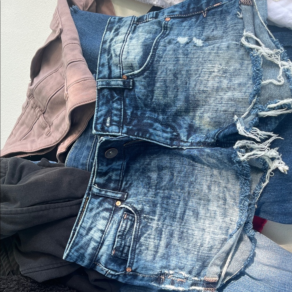 Aeropostale Frayed Blue Denim Shorts